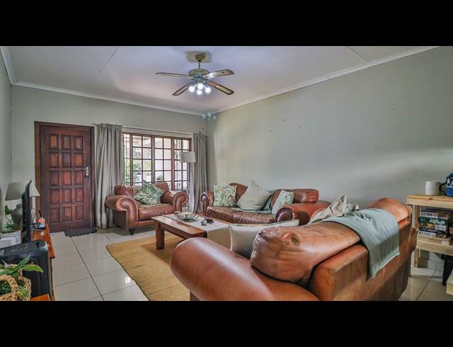 2 BEDROOM SIMPLEX FOR SALE IN BOUGHTON